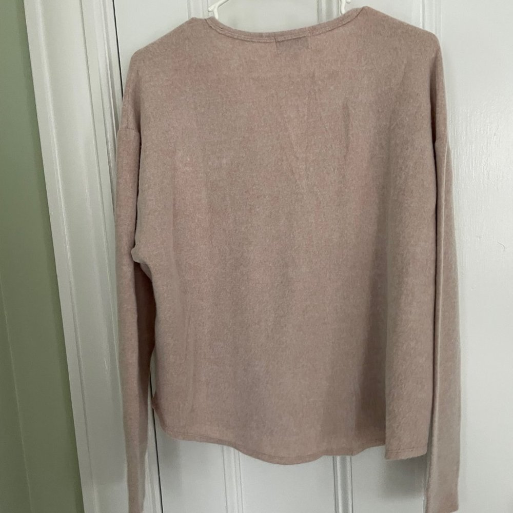 Socialite Split Neck Long Sleeve Pullover Sweater… - image 4